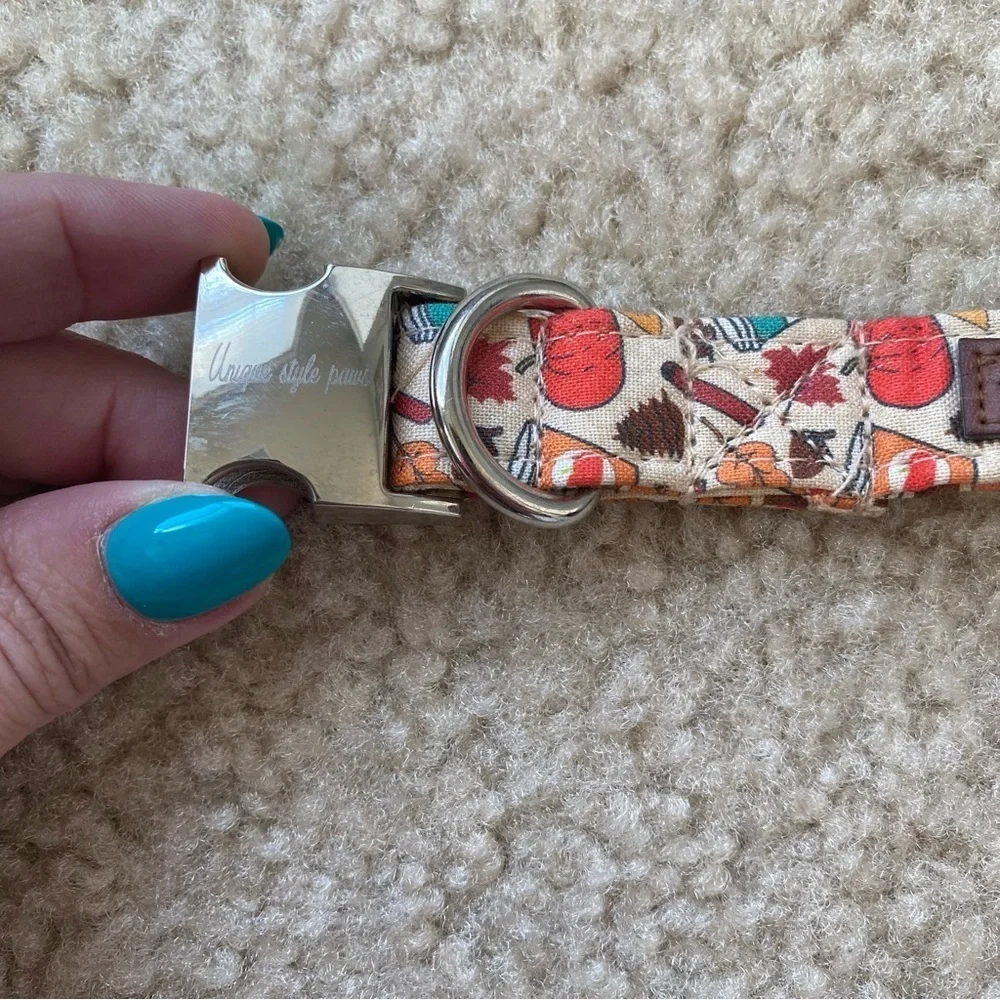 Unique Style Paws Bow Tie Dog Collar Fall Themed NWOT